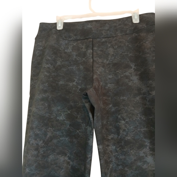 Soft Surroundings Ponte pants Size large petite like new - Picture 1 of 4
